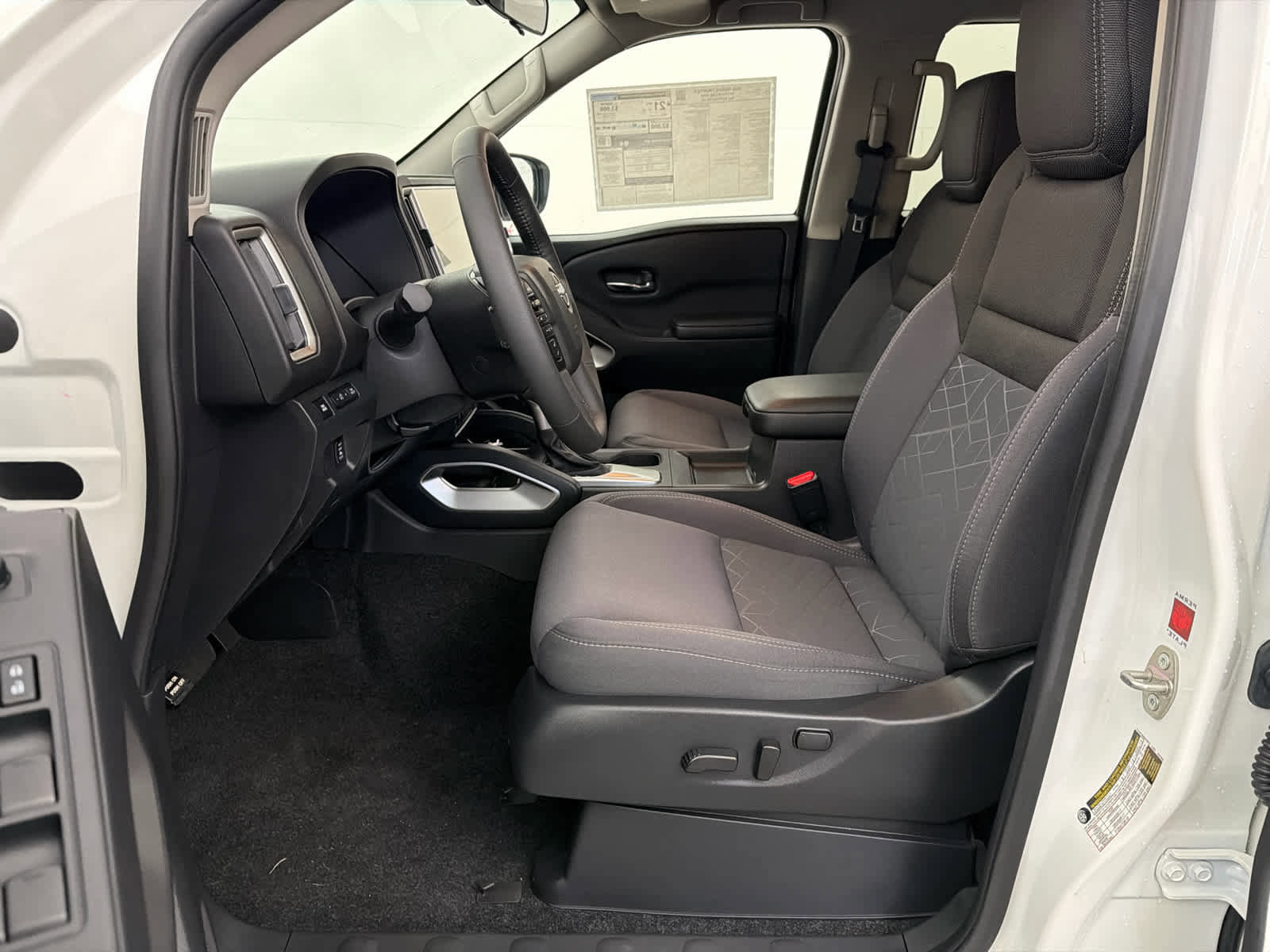 New 2025 Nissan Frontier SV w/ SV Convenience Package image 14