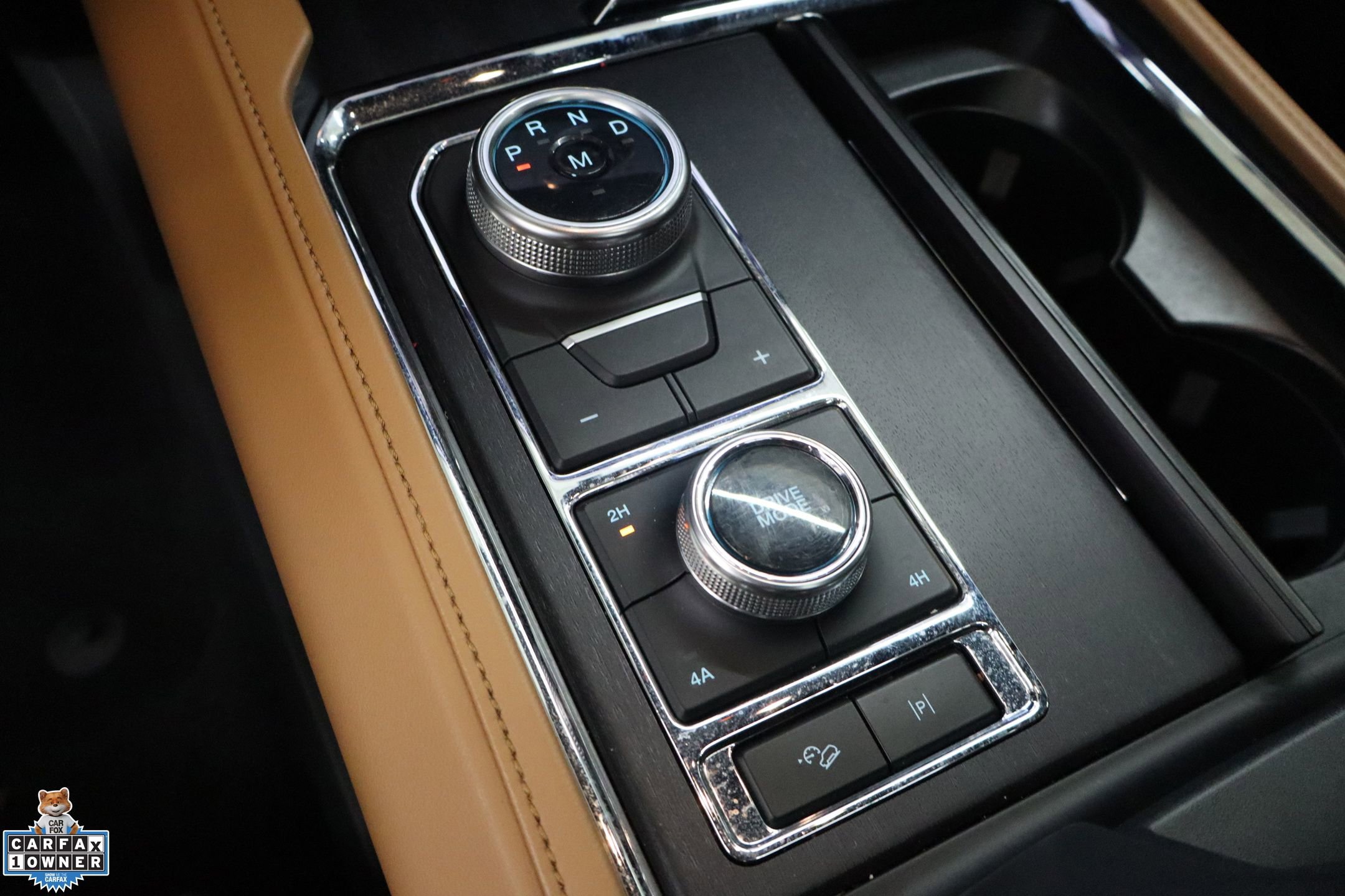 Certified 2024 Ford Expedition Platinum image 19