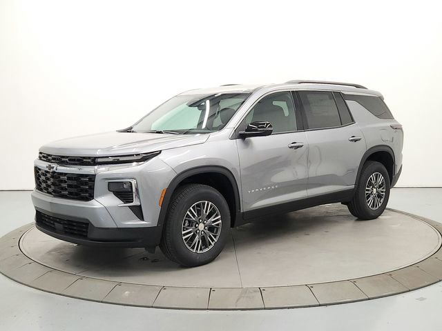 New 2026 Chevrolet Traverse LT w/ Driver Confidence Package FWD image 3
