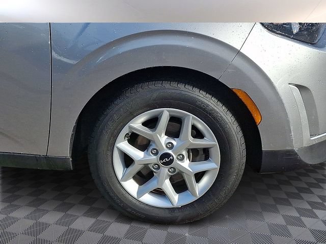 Certified 2023 Kia Soul S FWD image 10