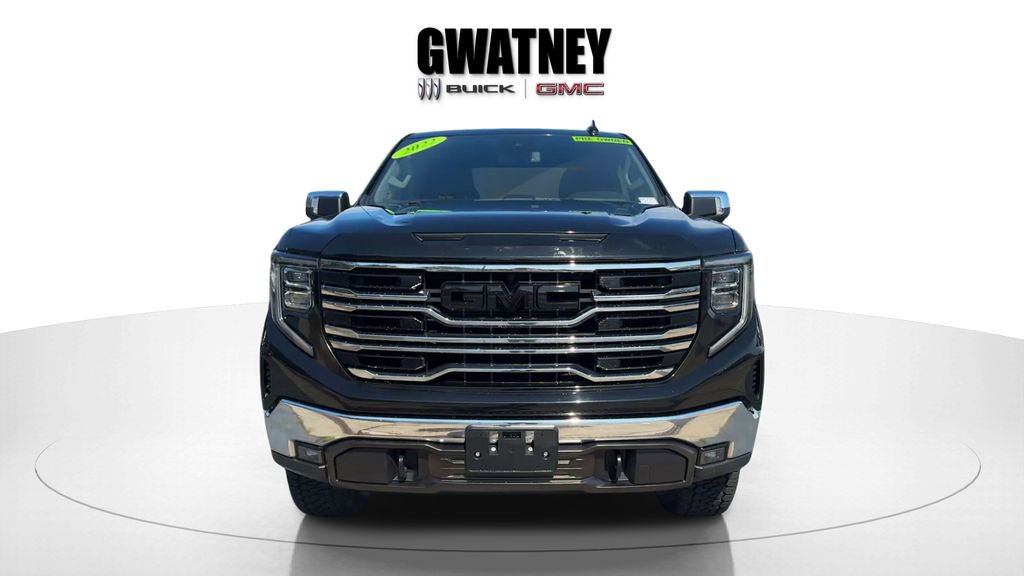 Used 2022 GMC Sierra 1500 SLT w/ SLT Convenience Package AWD/4WD image 8