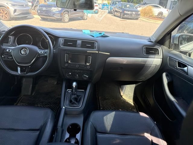 Used 2015 Volkswagen Jetta SE FWD image 12