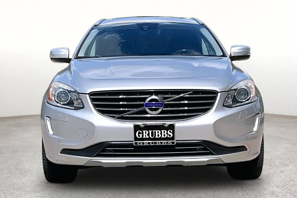 Used 2017 Volvo XC60 T5 Inscription w/ Preferred Option Package FWD image 4