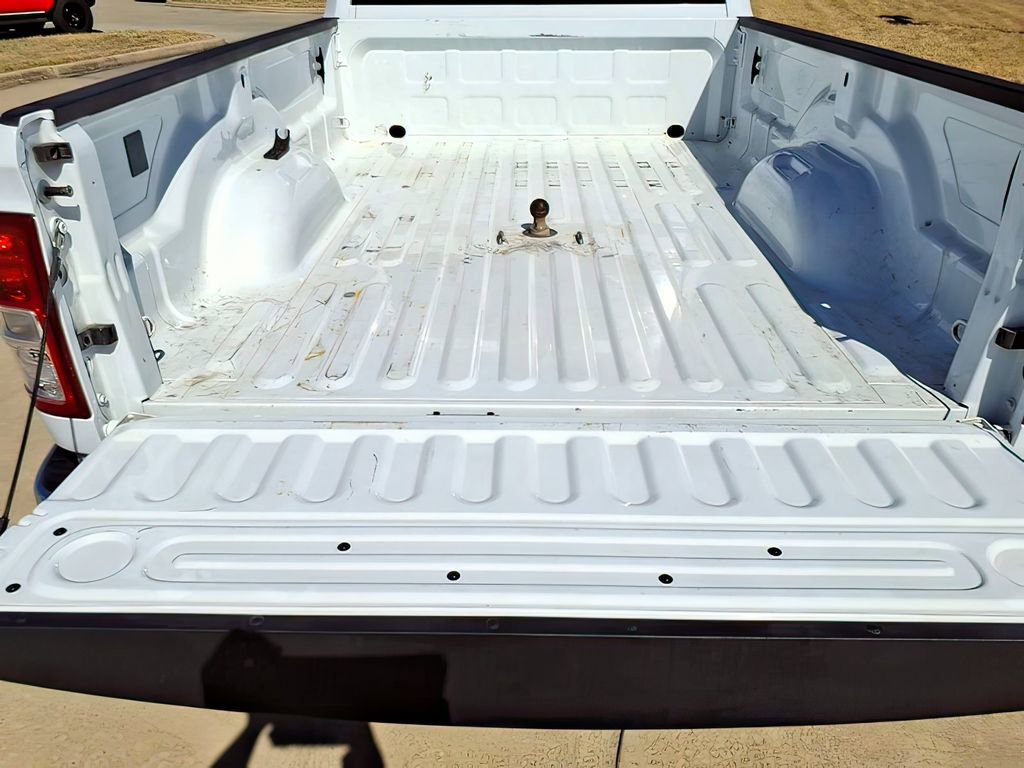 Used 2024 RAM 3500 Big Horn image 23