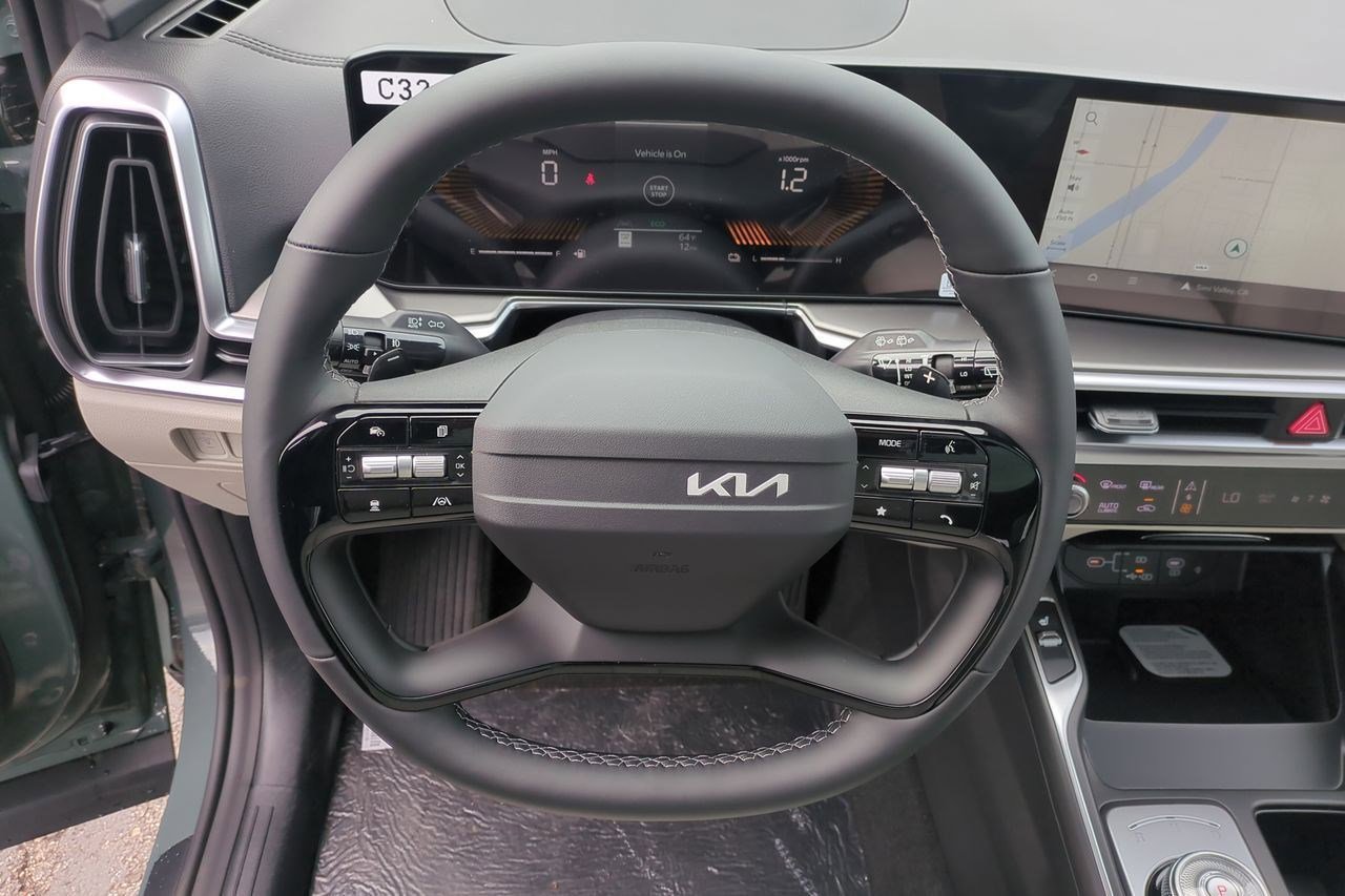 New 2026 Kia Sorento EX w/ EX Premium Package FWD image 10