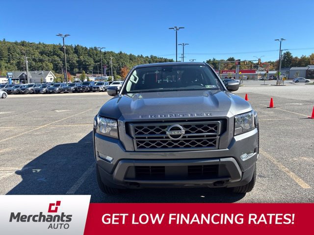 Used 2023 Nissan Frontier SV w/ Technology Package AWD/4WD image 2