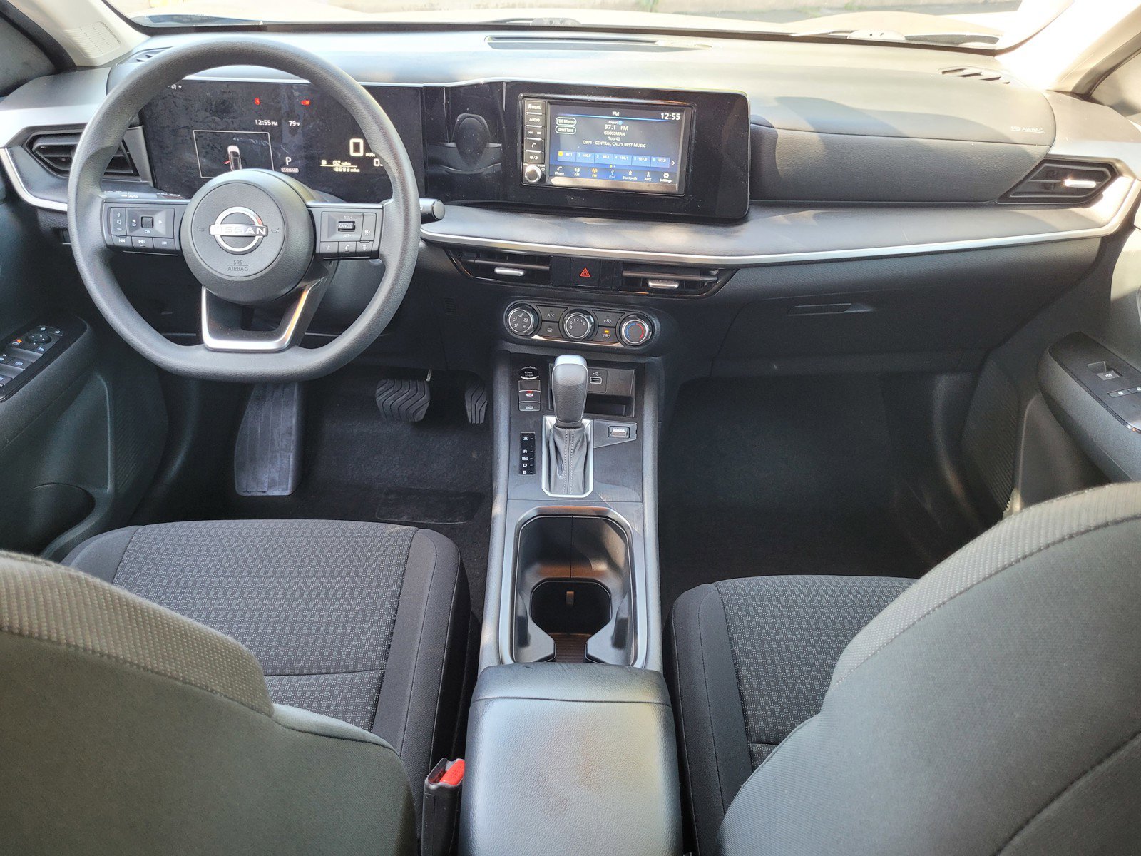 Used 2025 Nissan Kicks S image 14