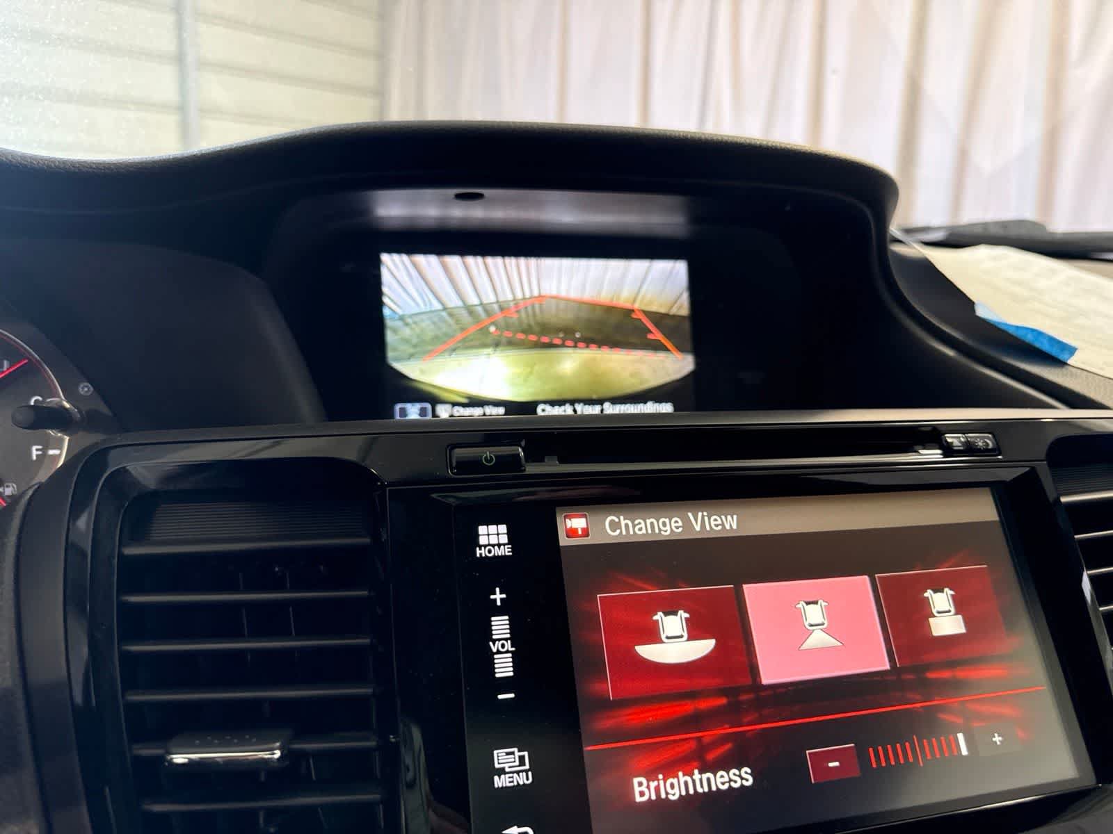 Used 2017 Honda Accord Touring image 30