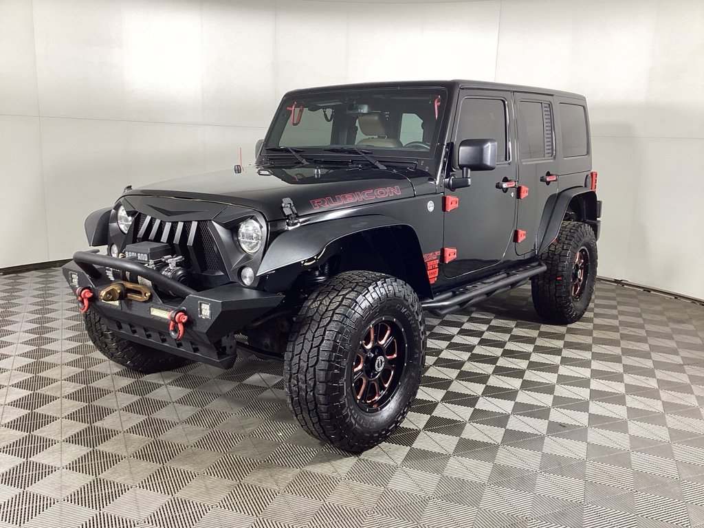 Used 2015 Jeep Wrangler Unlimited Rubicon w/ Dual Top Group AWD/4WD image 5