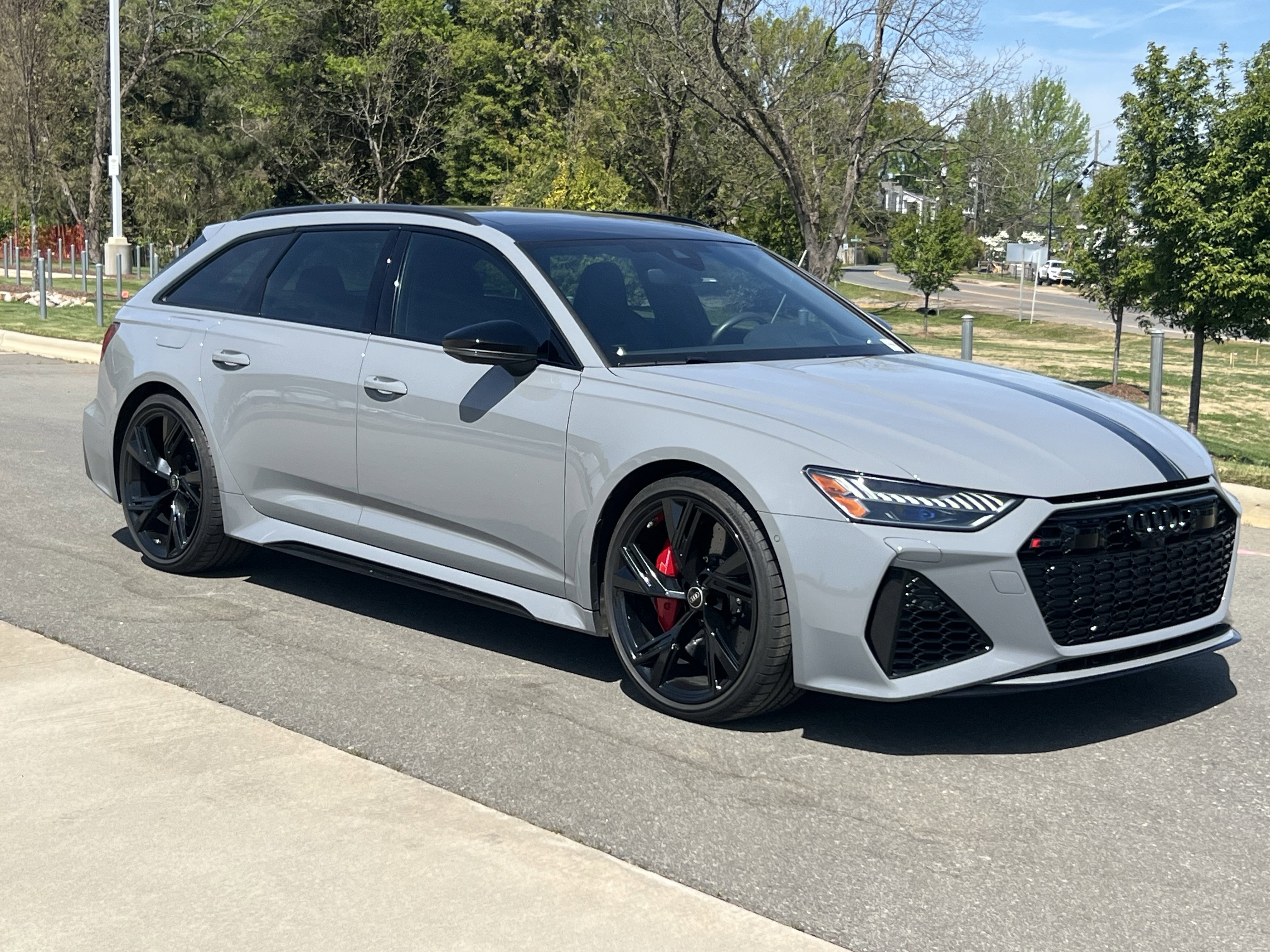 Used 2023 Audi RS 6 image 2