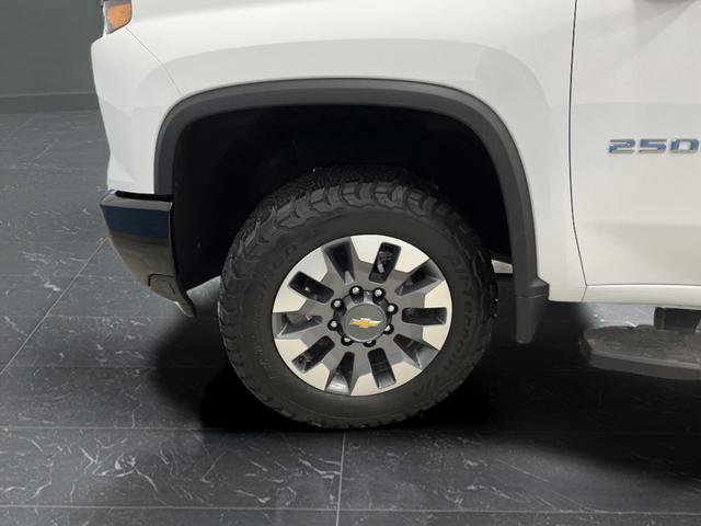 Used 2024 Chevrolet Silverado 2500 Custom w/ Custom Value Package image 35