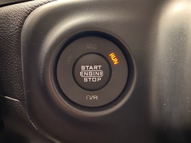 Used 2023 Jeep Gladiator Sport AWD/4WD image 34