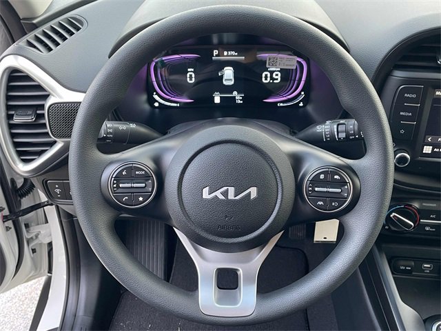 New 2025 Kia Soul LX image 16