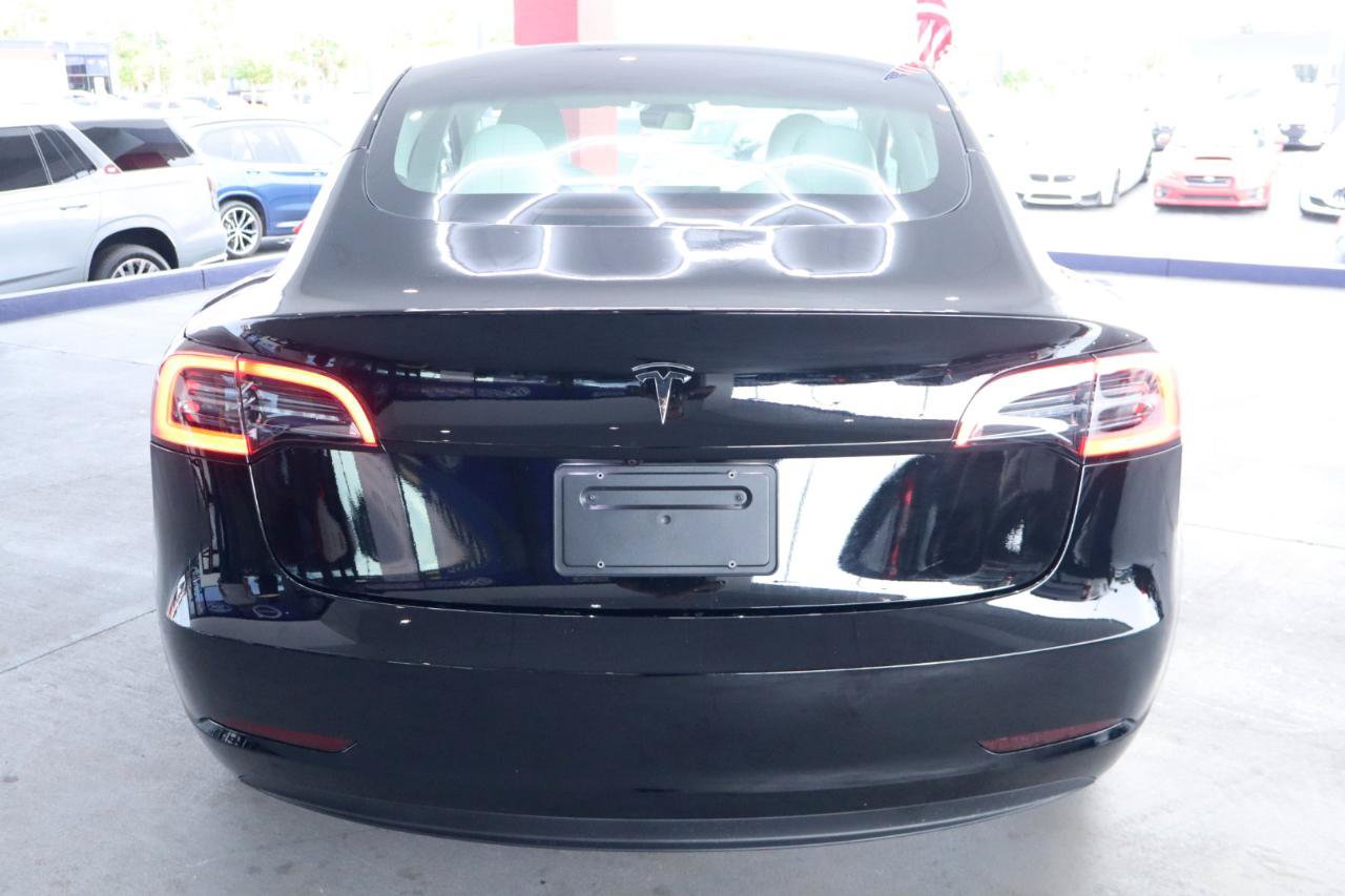 Used 2023 Tesla Model 3 Standard Range RWD image 8