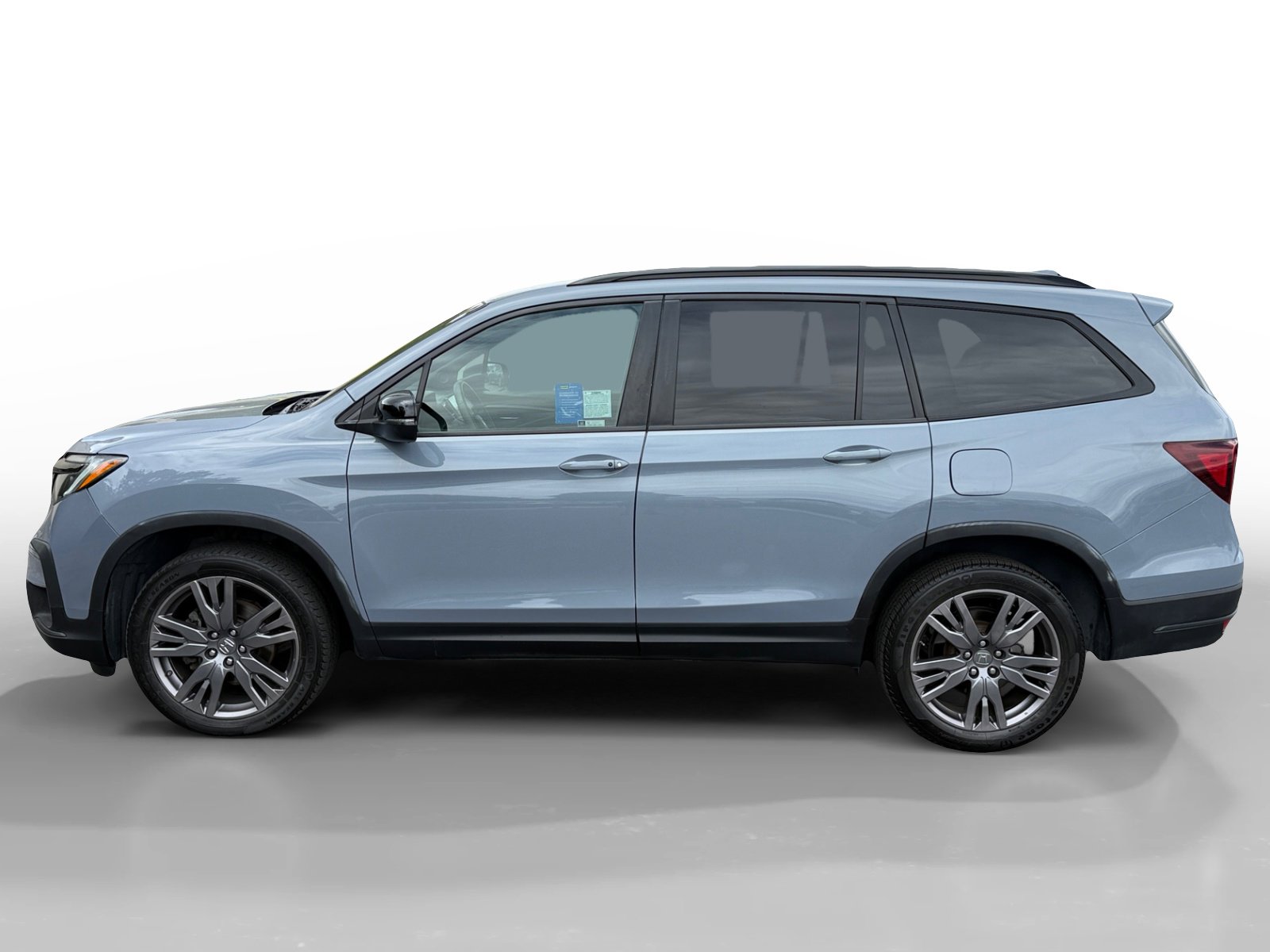 Used 2022 Honda Pilot Sport image 2
