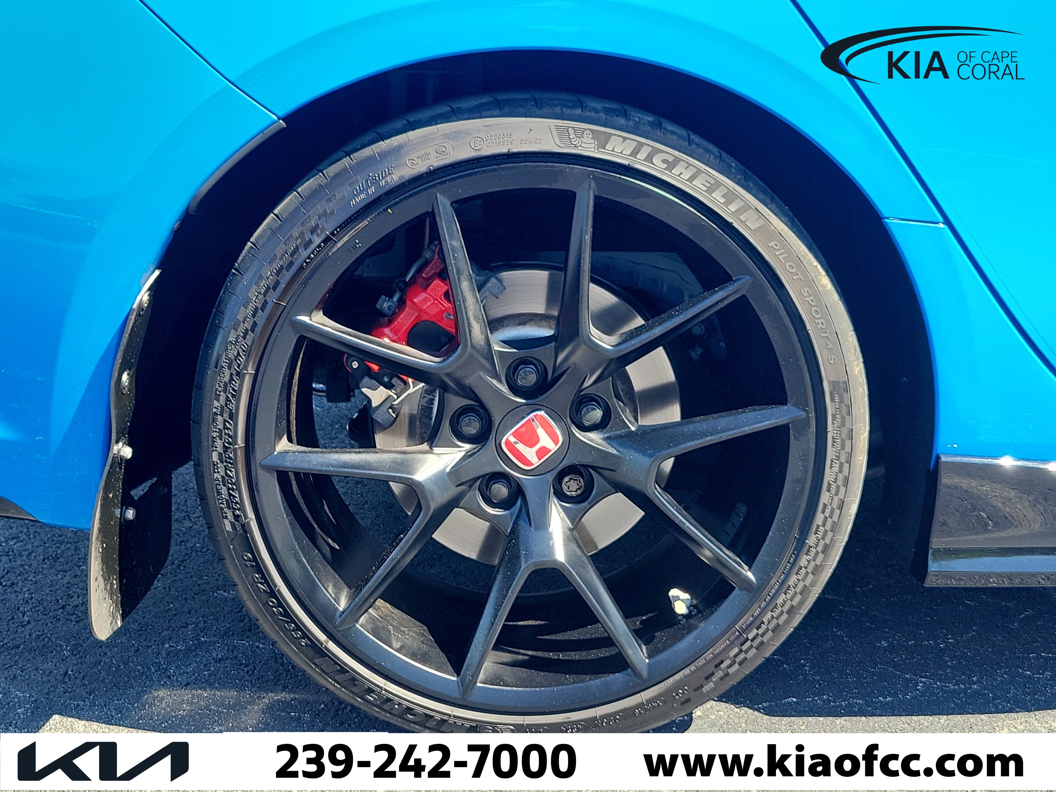 Used 2025 Honda Civic Type R image 9