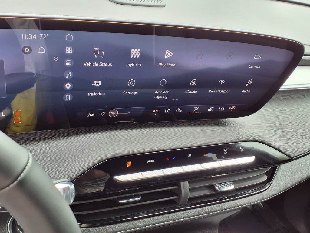 Used 2026 Buick Enclave Preferred FWD image 6