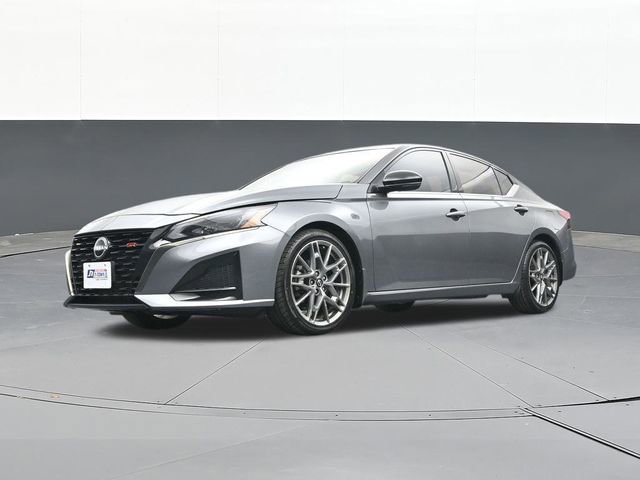 Used 2023 Nissan Altima 2.0 SR FWD image 56