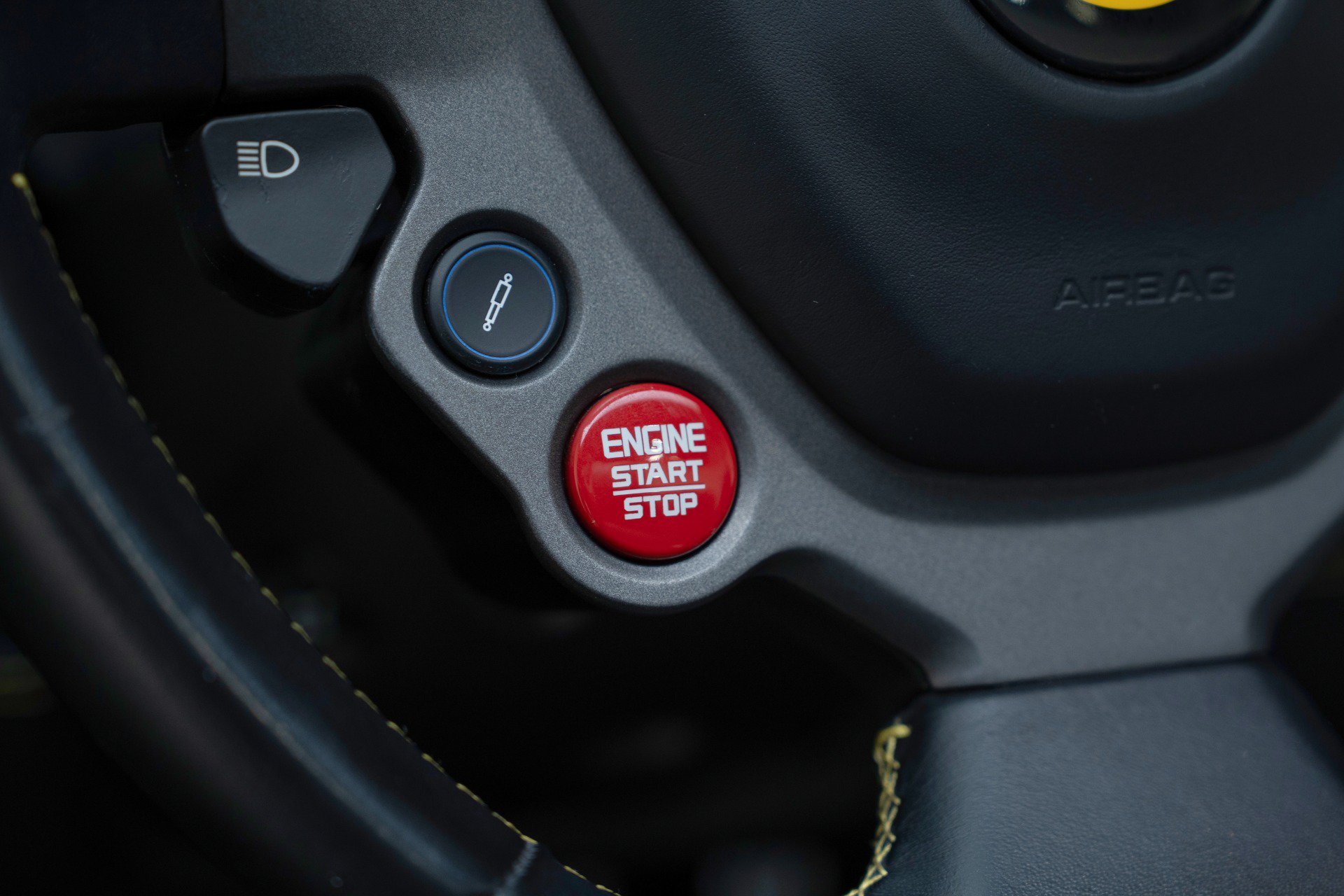 Used 2018 Ferrari 488 Spider RWD image 38