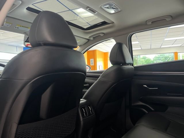 Used 2023 Hyundai Tucson SEL w/ Convenience Package AWD/4WD image 18