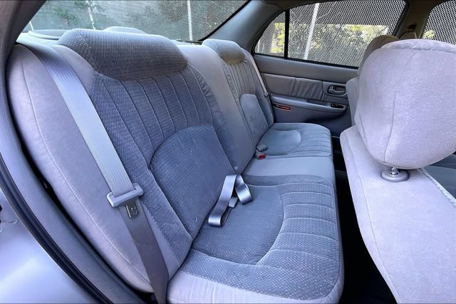 Used 2004 Buick Century Custom FWD image 26