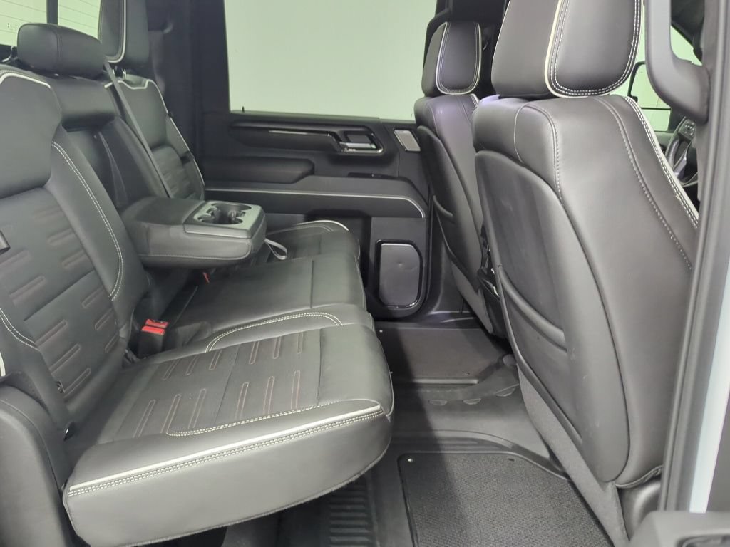Used 2025 GMC Sierra 2500 AT4X AWD/4WD image 36