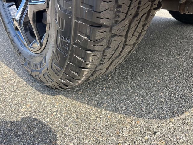 Used 2022 Ford Explorer Timberline image 8