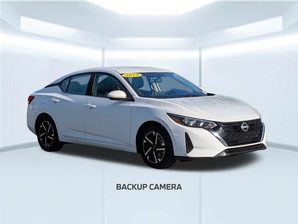 Used 2024 Nissan Sentra SV FWD image 9