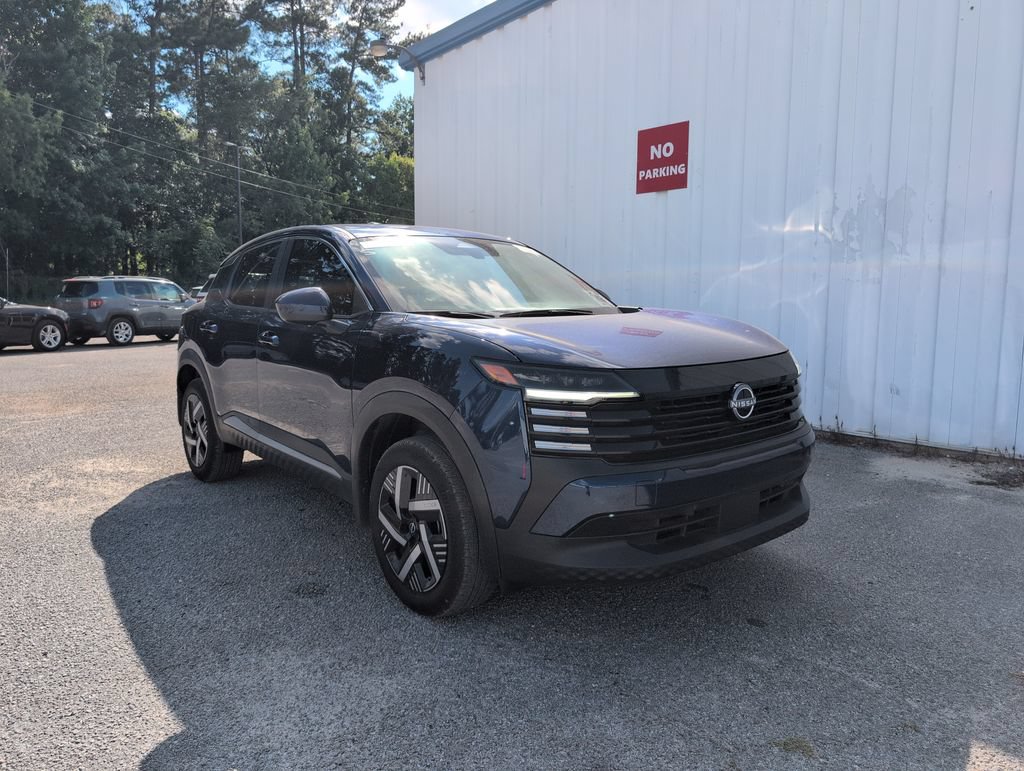 Used 2025 Nissan Kicks SV