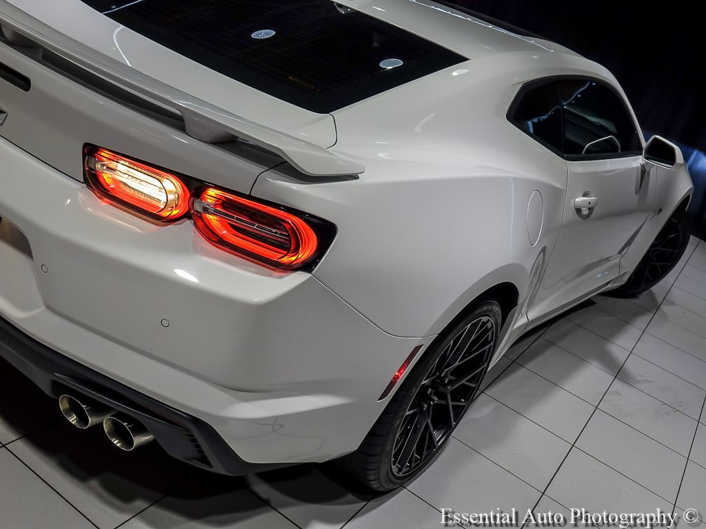 Certified 2023 Chevrolet Camaro SS RWD image 8