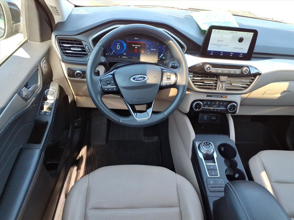 Used 2022 Ford Escape SEL w/ Technology Package AWD/4WD image 6