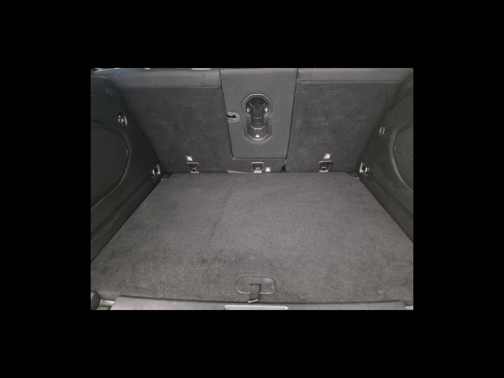 Used 2015 Jeep Renegade Latitude w/ Popular Equipment Group image 20