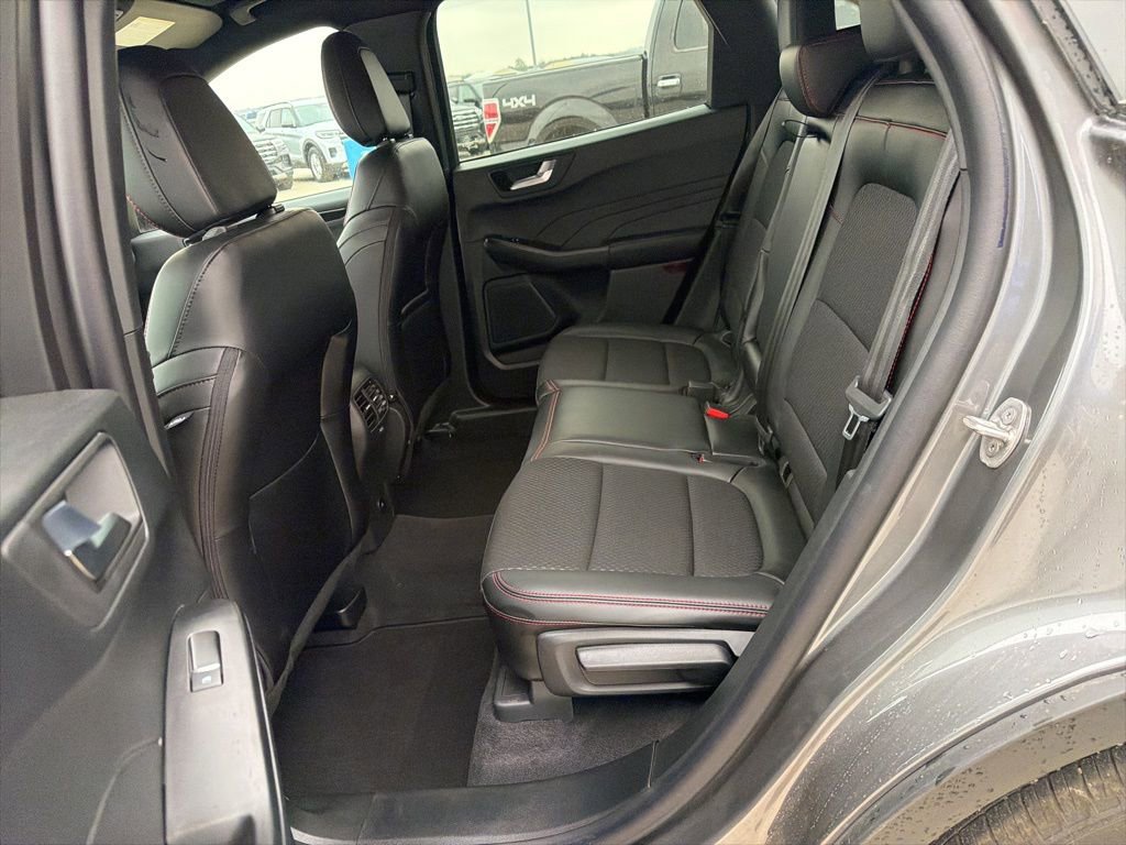 Used 2026 Ford Escape ST-Line w/ Tech Pack #1 image 20