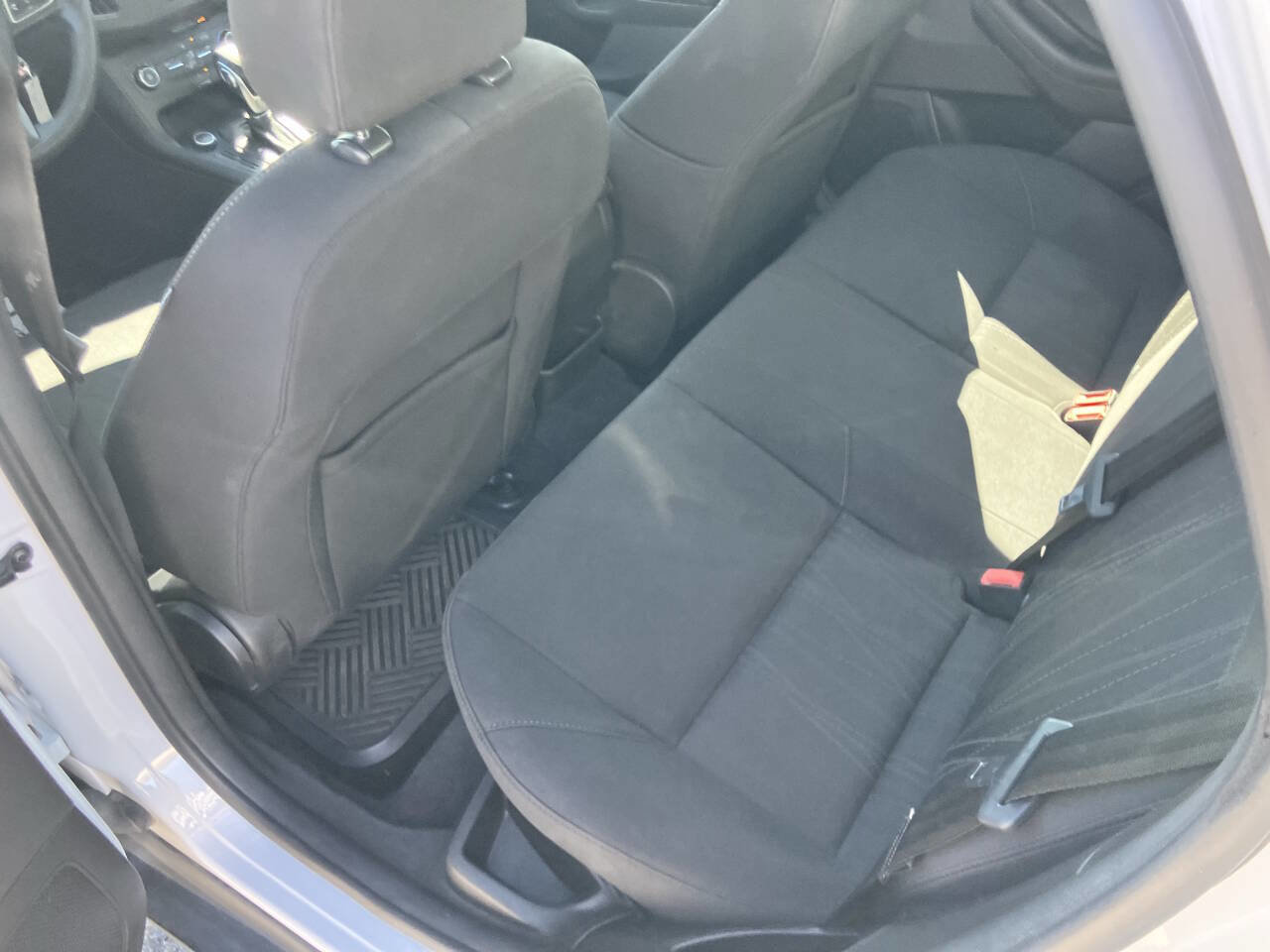 Used 2017 Ford Focus SE image 17