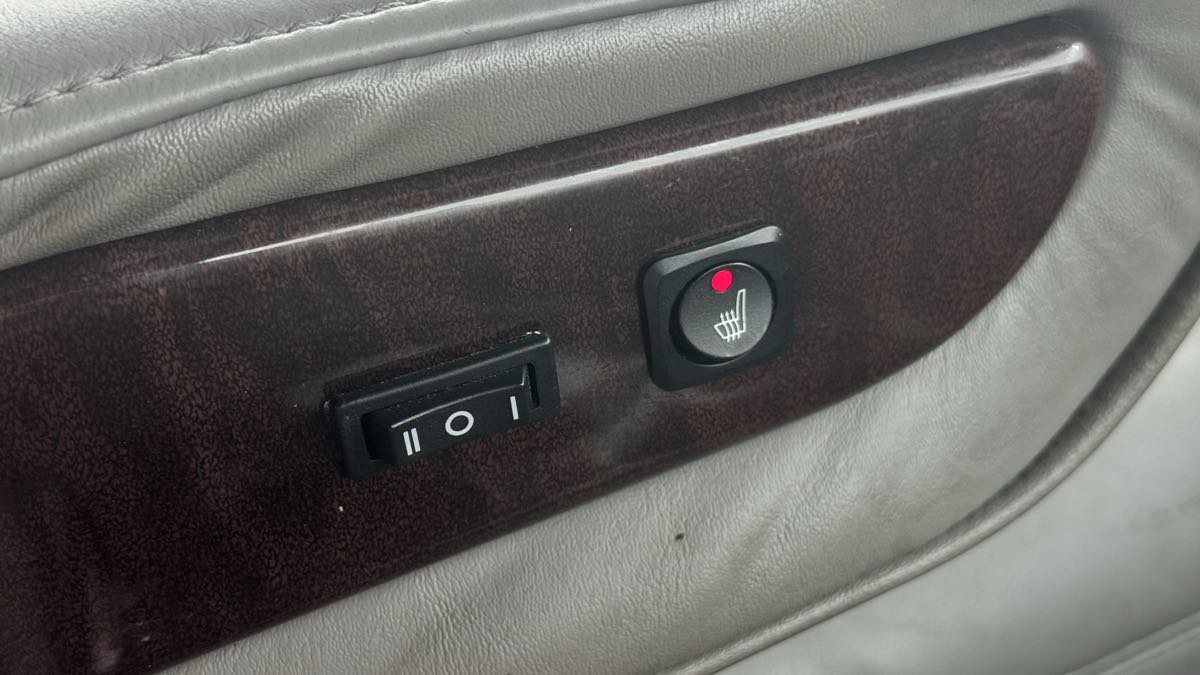 Used 2014 GMC Savana 1500 RWD image 11