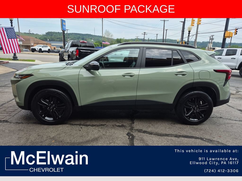 Used 2024 Chevrolet Trax ACTIV w/ Sunroof Package FWD image 12