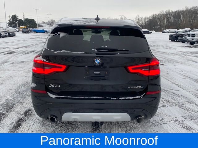Used 2021 BMW X3 xDrive30e image 4