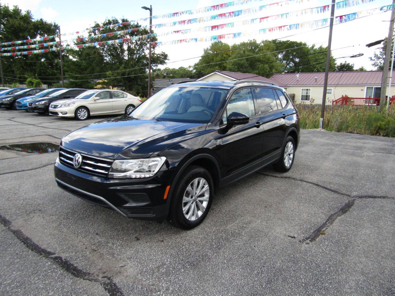 Used 2020 Volkswagen Tiguan S AWD/4WD image 3