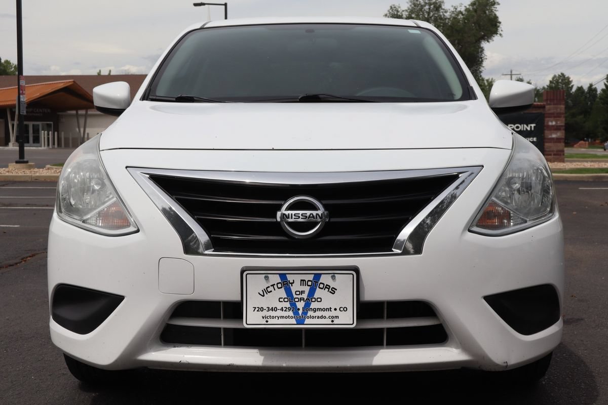 Used 2019 Nissan Versa SV FWD image 13