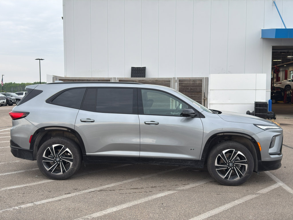 Used 2025 Buick Enclave Sport Touring w/ Trailering Package, 5000 lbs. AWD/4WD image 7