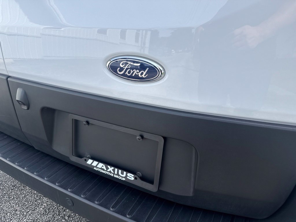 Used 2023 Ford Transit 350 XLT RWD image 21