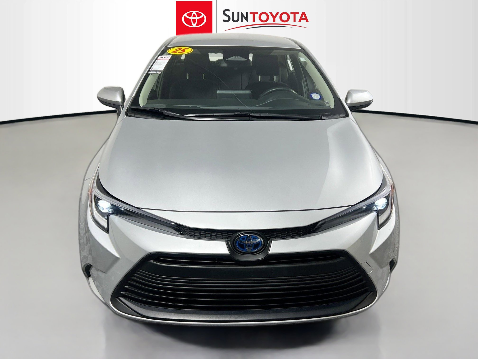Used 2025 Toyota Corolla LE image 10