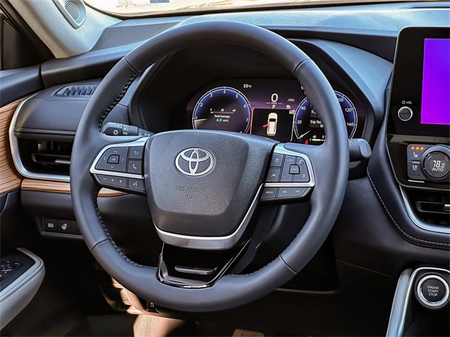 New 2026 Toyota Grand Highlander Limited image 24