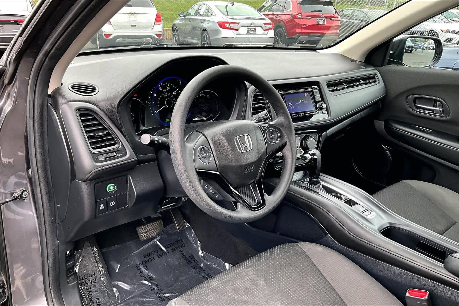 Used 2022 Honda HR-V LX image 17