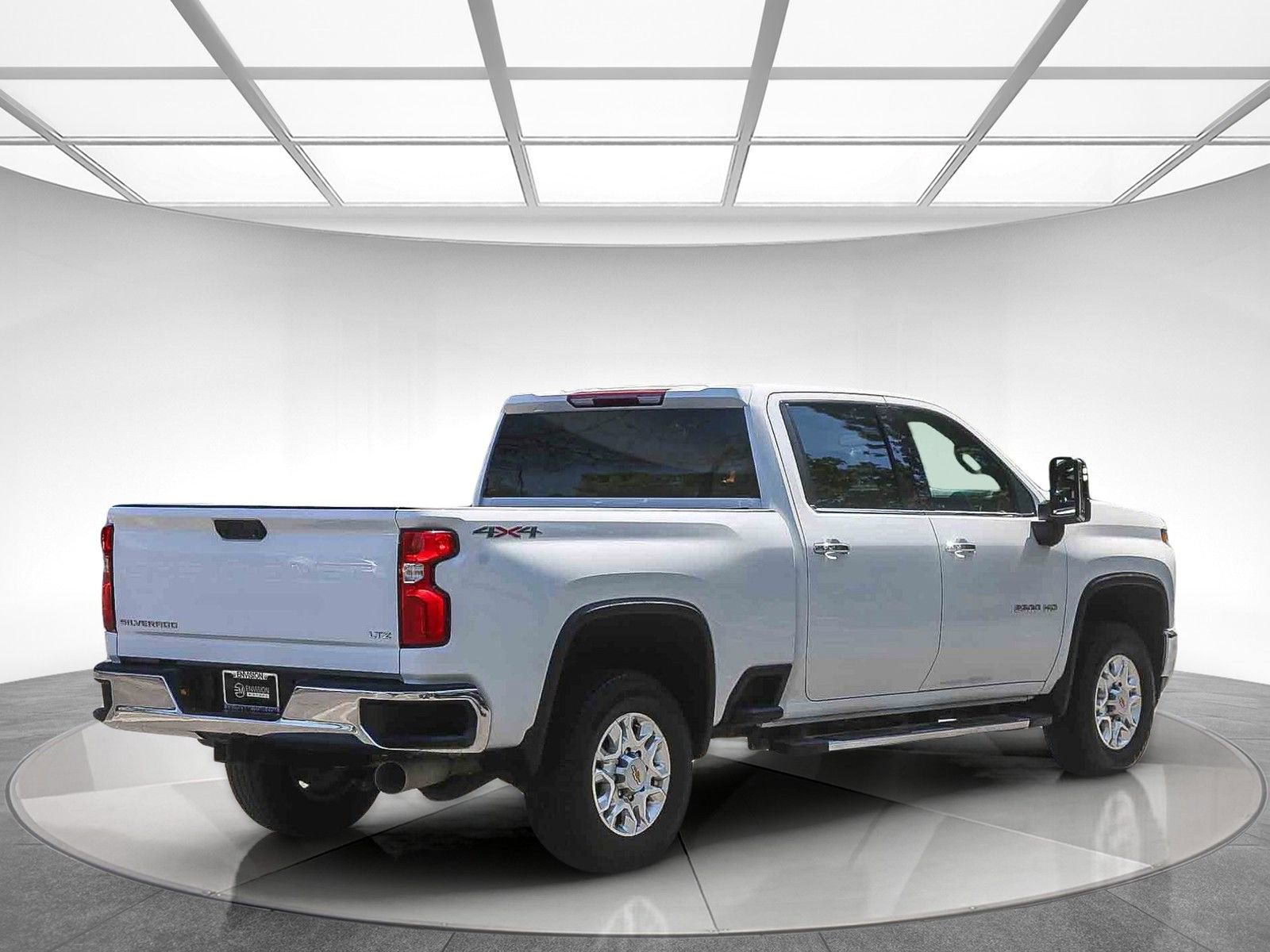 Used 2023 Chevrolet Silverado 2500 LTZ AWD/4WD image 4