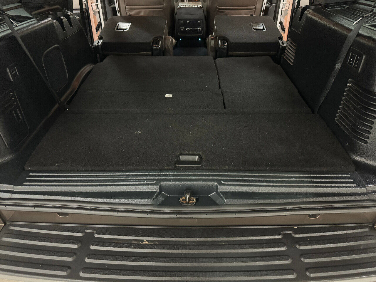 Used 2015 Ford Expedition King Ranch RWD image 71