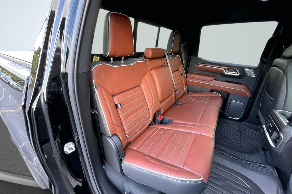 Used 2025 GMC Sierra 1500 Denali Ultimate AWD/4WD image 27