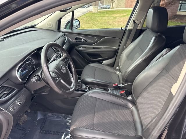 Used 2022 Buick Encore Preferred w/ Safety Package AWD/4WD image 50