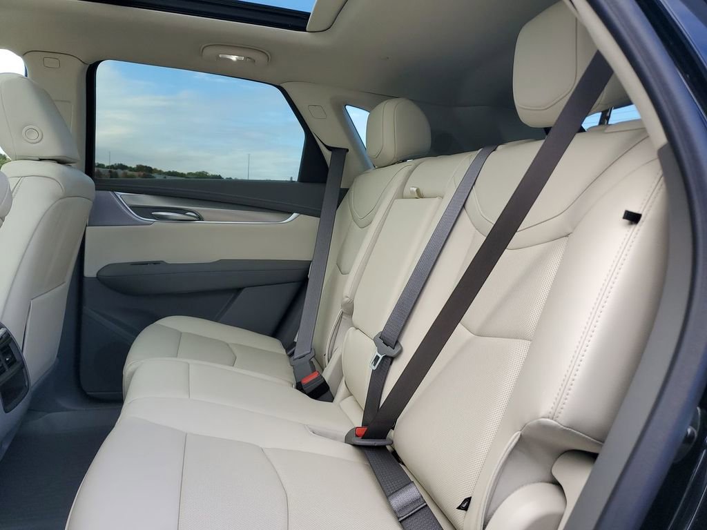 New 2025 Cadillac XT5 Premium Luxury w/ Technology Package image 27