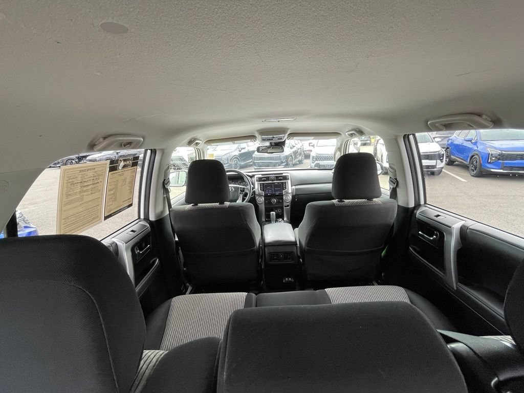 Used 2022 Toyota 4Runner SR5 AWD/4WD image 22